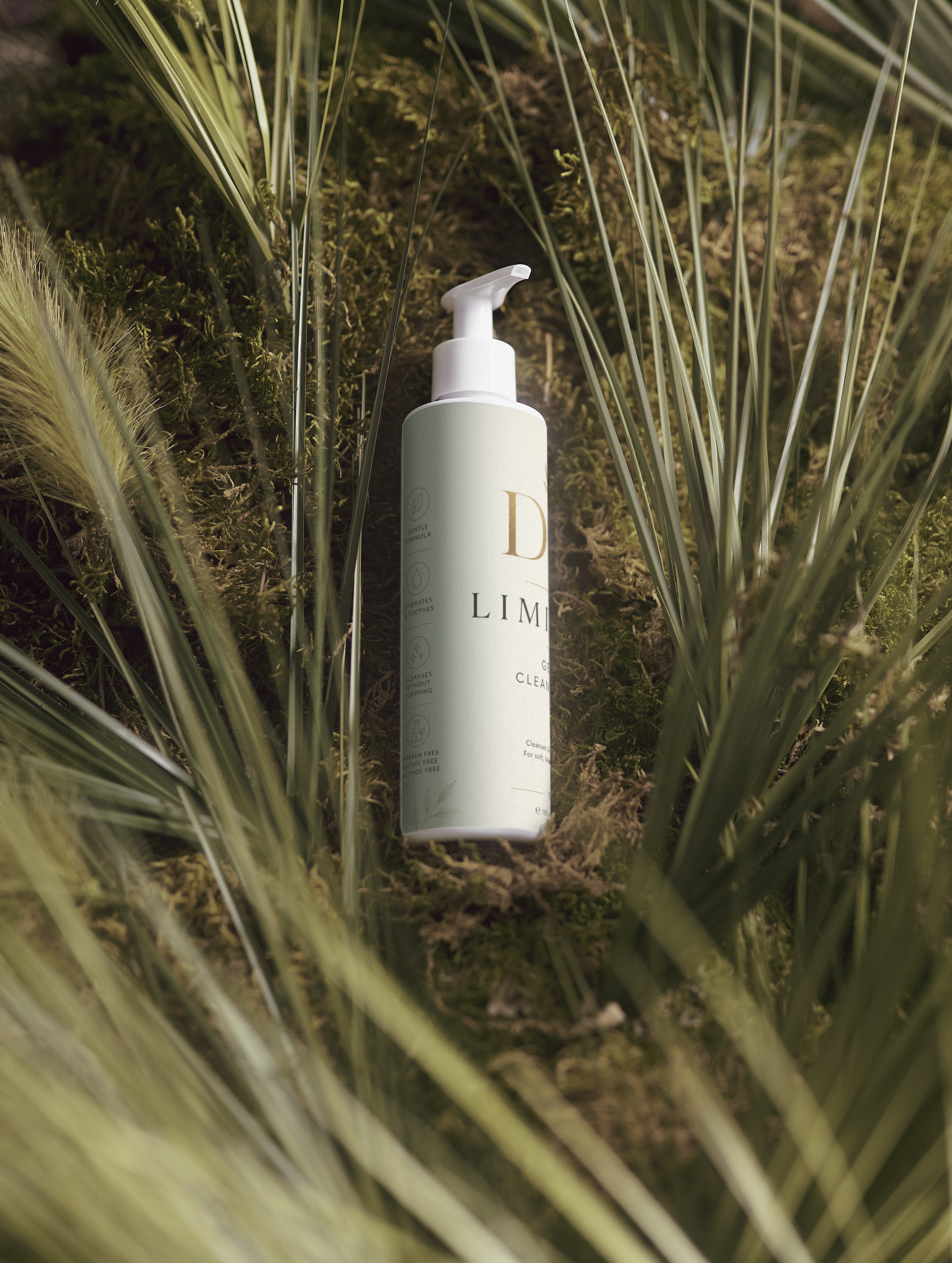 Gentle Milk Cleanser — Daily Makeup & Impurity Remover